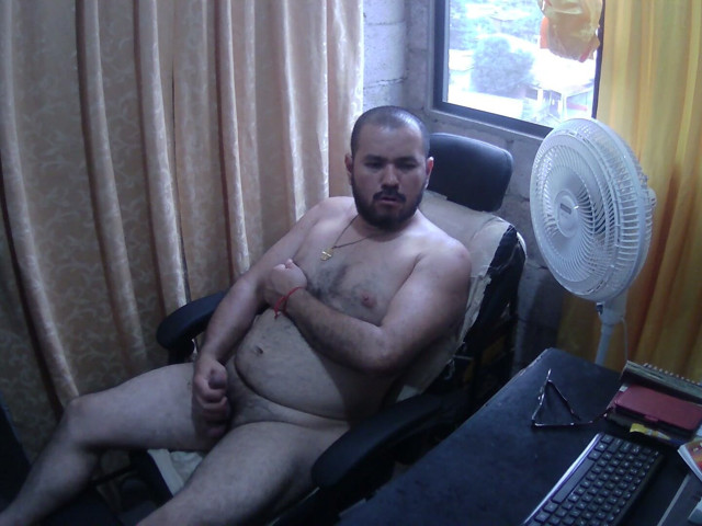 Breaking in My Armchair. (Chino Charly Paul)