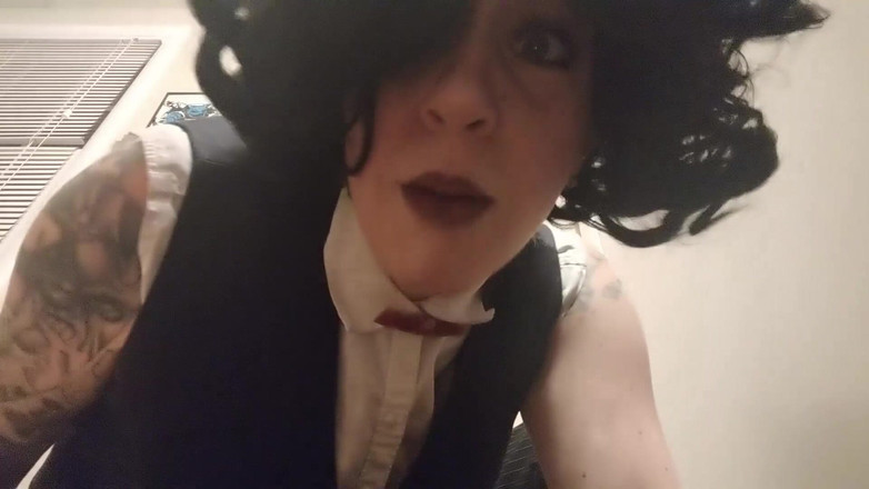 Geeky Femdom: Legion -lenny shadow queen- la gigantessa