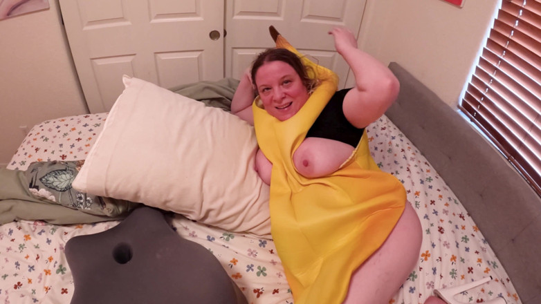 Erin Electra: Sesso anale con la matrigna ad Halloween