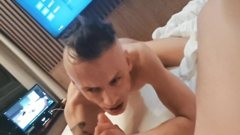 Kitolicious: Intense Blowjob in the Hotel for My Stud with Xl...