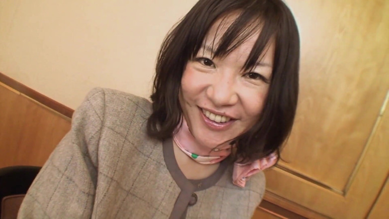 Radical Asian: Japanse harige rijpe amateurporno