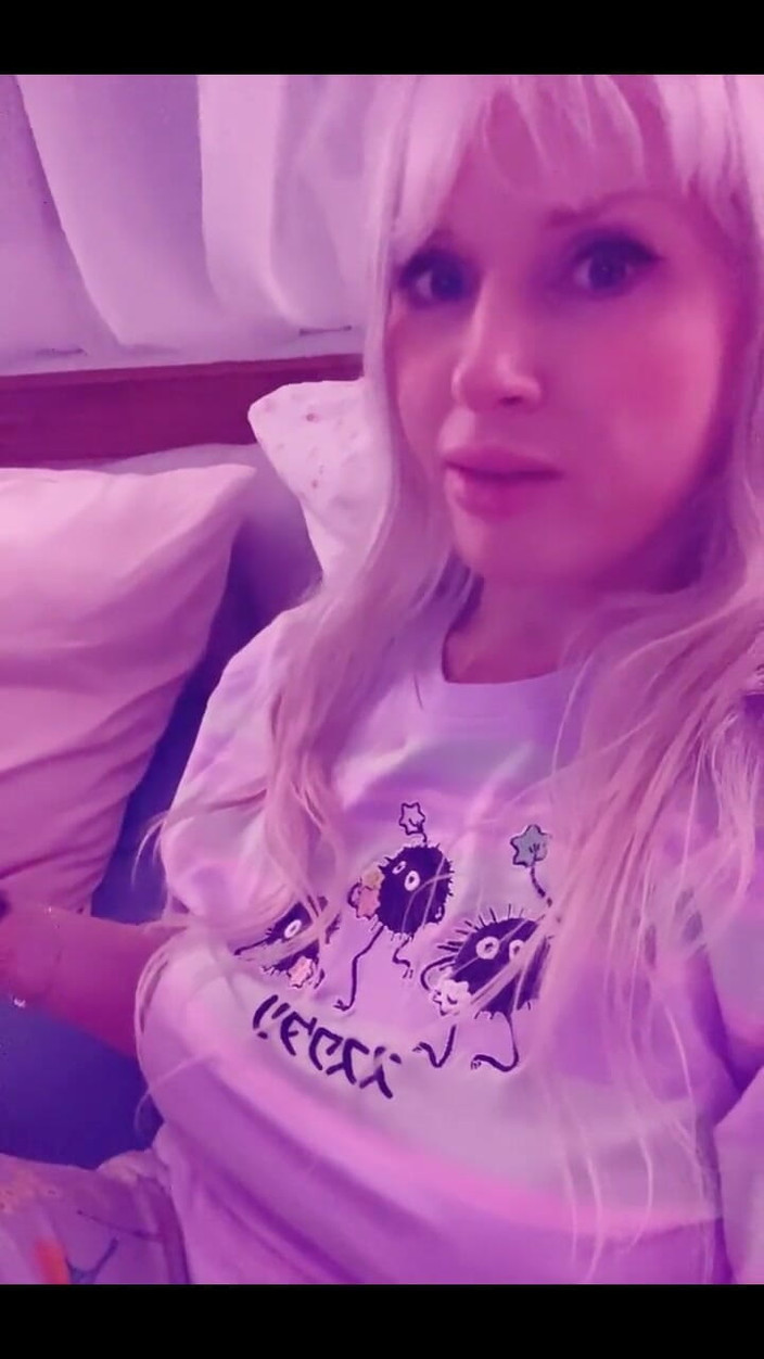 PaintedRose: Awek baik Bts Sweet Dreams Post Film