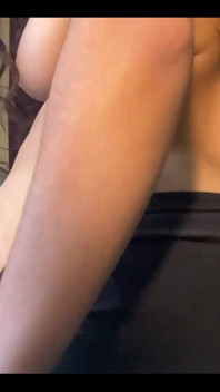 Jiggle Jiggle Uwu