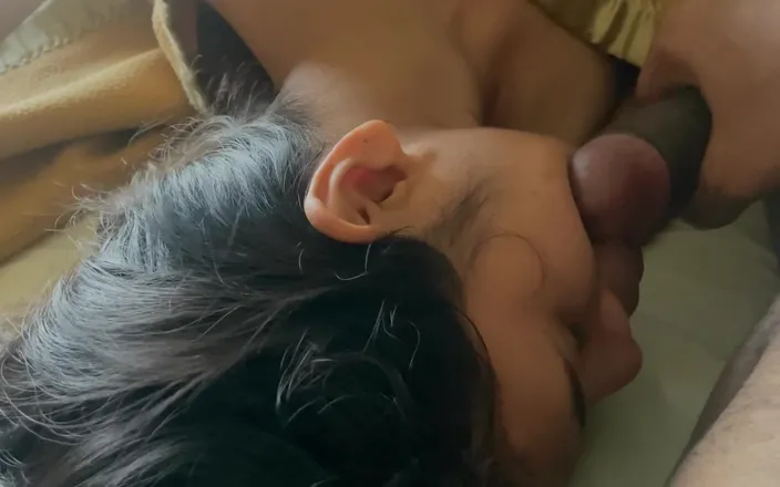 Sqaki: Tamil Cuckold’s Balcony Adventure - Join the Fun!