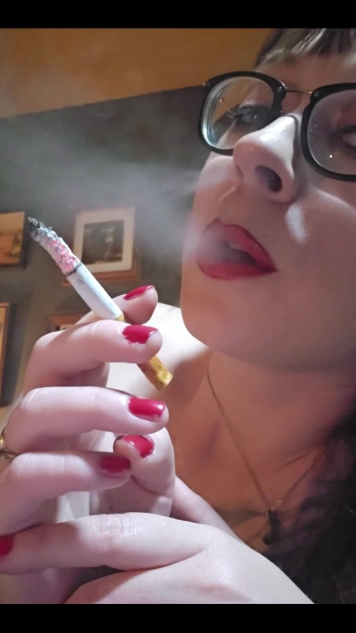 MistressThrope: Just Having a Smoke in My Bedroom