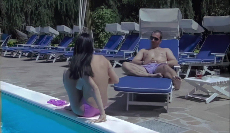 Inhonorof porn: Karma Inculata Sul Lettino Della Piscina