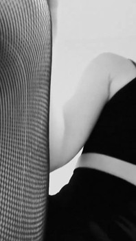 Fishnet Punčocháče Škádlení v černé a bílé