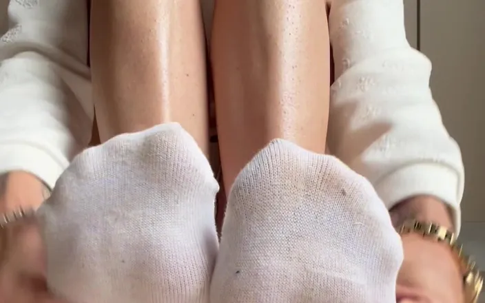 DeniseStar: Sexy Hot Feet Play