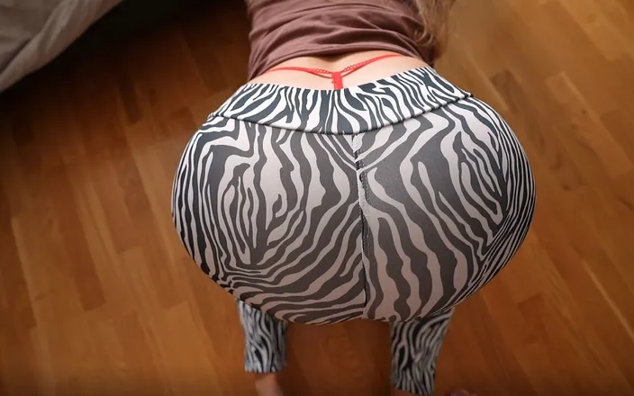 Booty_assx: No, the Stepsister Isn't Stuck, She Just Wants Her Leggings...