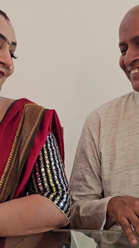 Hema Bhabhi Desi sesso nuovo ragazzo figa bagnata (audio hindi)