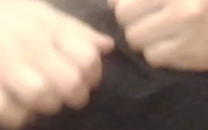 Aria Mia: Awek Kolej Indonesia Pepek Seksi dan Tetek Besar