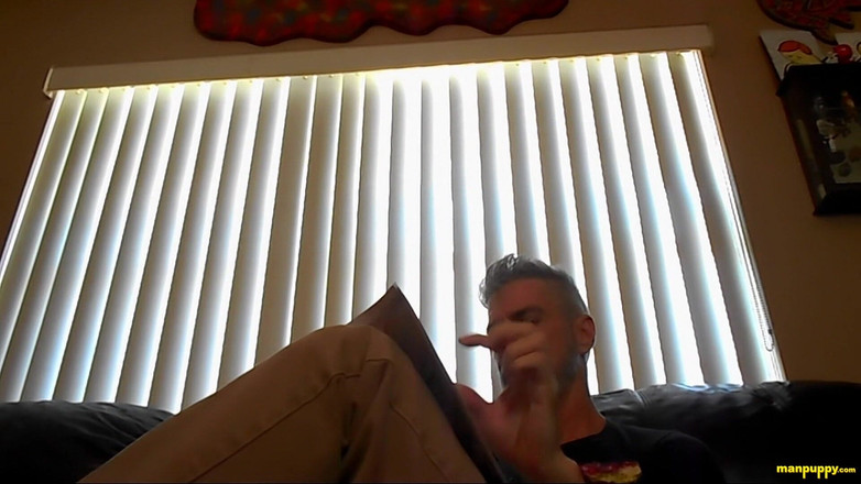 Man Puppy: Seni yok sayıyor - baba dev 7