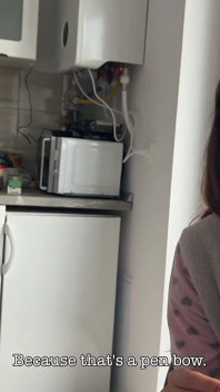 旅行とファック、冒険のベスト ローラ・クエスト著 S01e02