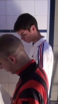 Sexy francouzští chlapci s velkými ptáky