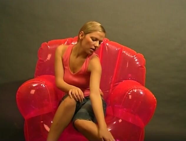 Flash Model Amateurs: Sensual performance from hot blonde teen
