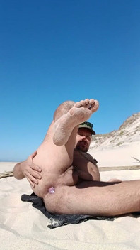 Éjaculer chaud sur la plage