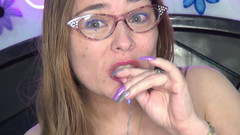 Angel eyes studio: Prima!! Endloser Deepthroat mit einer sehr langen Lichterkette!