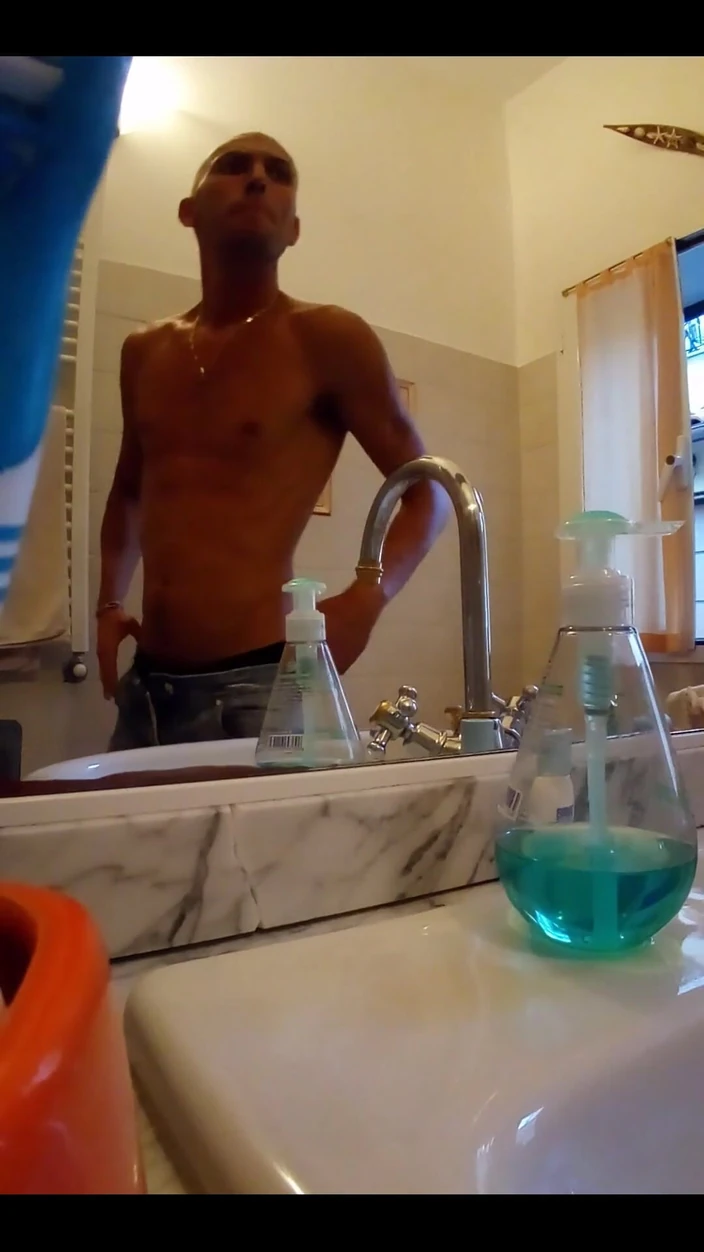 Boy jerking off: Visiting Bathroom