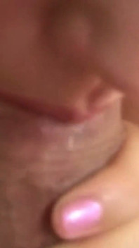 아마추어 창녀가 너와 함께 일하는 동안 눈을 빛나게 하는 POV 달콤한 란제리