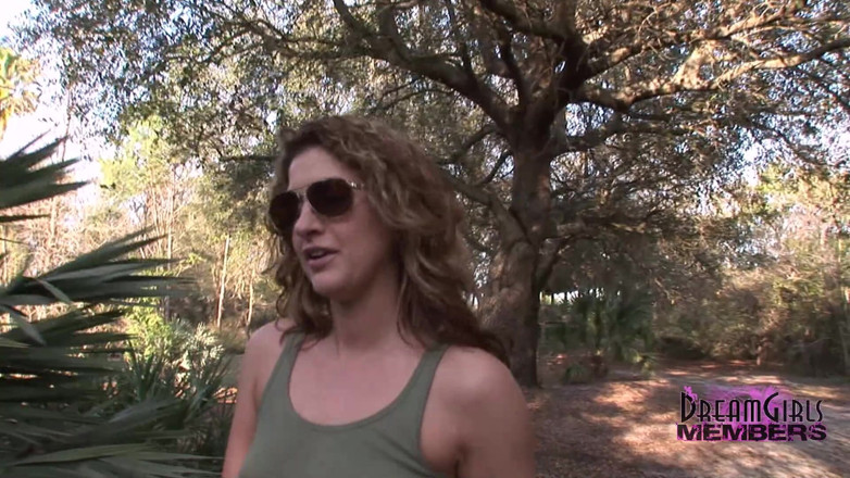 Dream Girls: Smoking Hot Corey Flashes It All in a Park