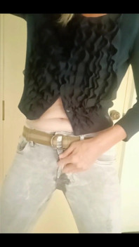 Grey Jeans Are the Best Jeans to Wet