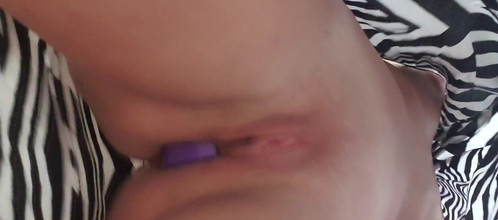 MissAnja_FH: Between my legs