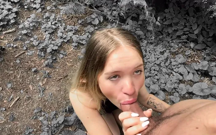 xKeryB: Blowjob with Lots of Saliva Deep Throat