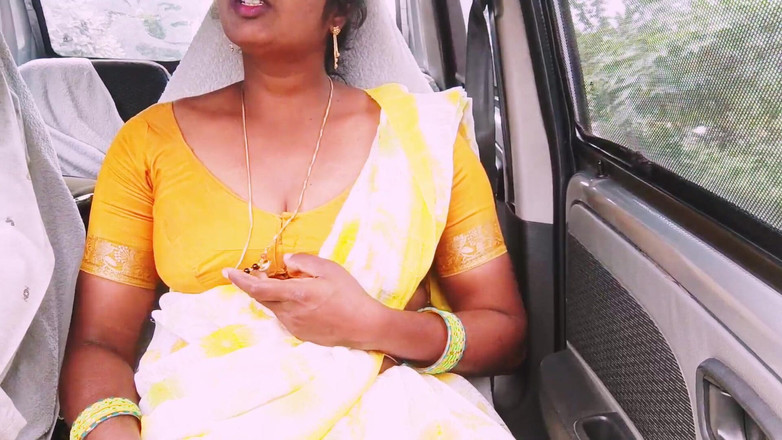 Telugu honey lips: Indischer zimmermädchen-auto-sex. das schöne zimmermädchen mit dem besitzer, lange Fahren,...