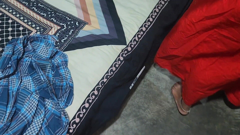 Banglavabi: Skutečná asijská deshi dívka domácí sex nový