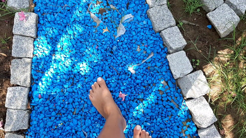 Fetish intimmedia: Outdoors fetish play