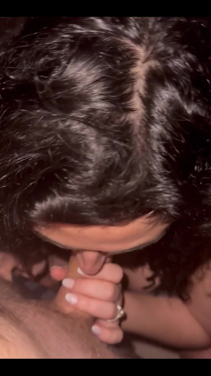 Josie Jaxxon: Pov bj với bạn thân đụ của tôi