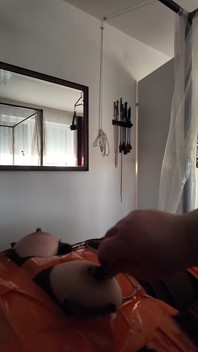 Partea 2 - robie cu bandă, lovituri cu clemele, BDSM cu sfârcuri, orgasme
