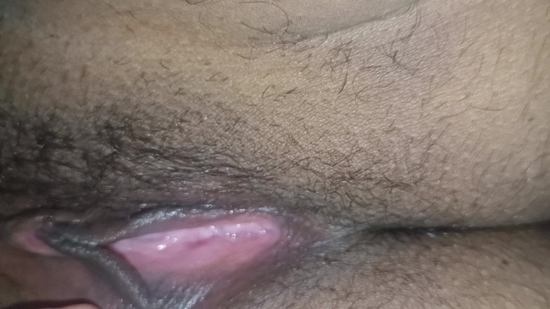 XXX Nepal: 尼泊尔人妻以后入式和传教士式做爱。