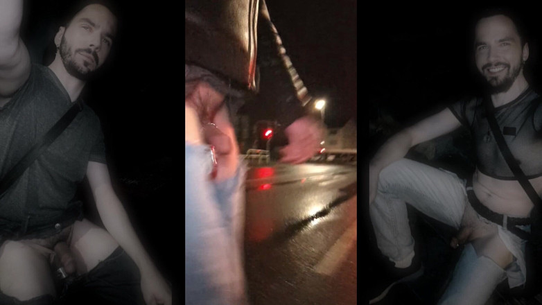 kinkygaynudist: Night Walker