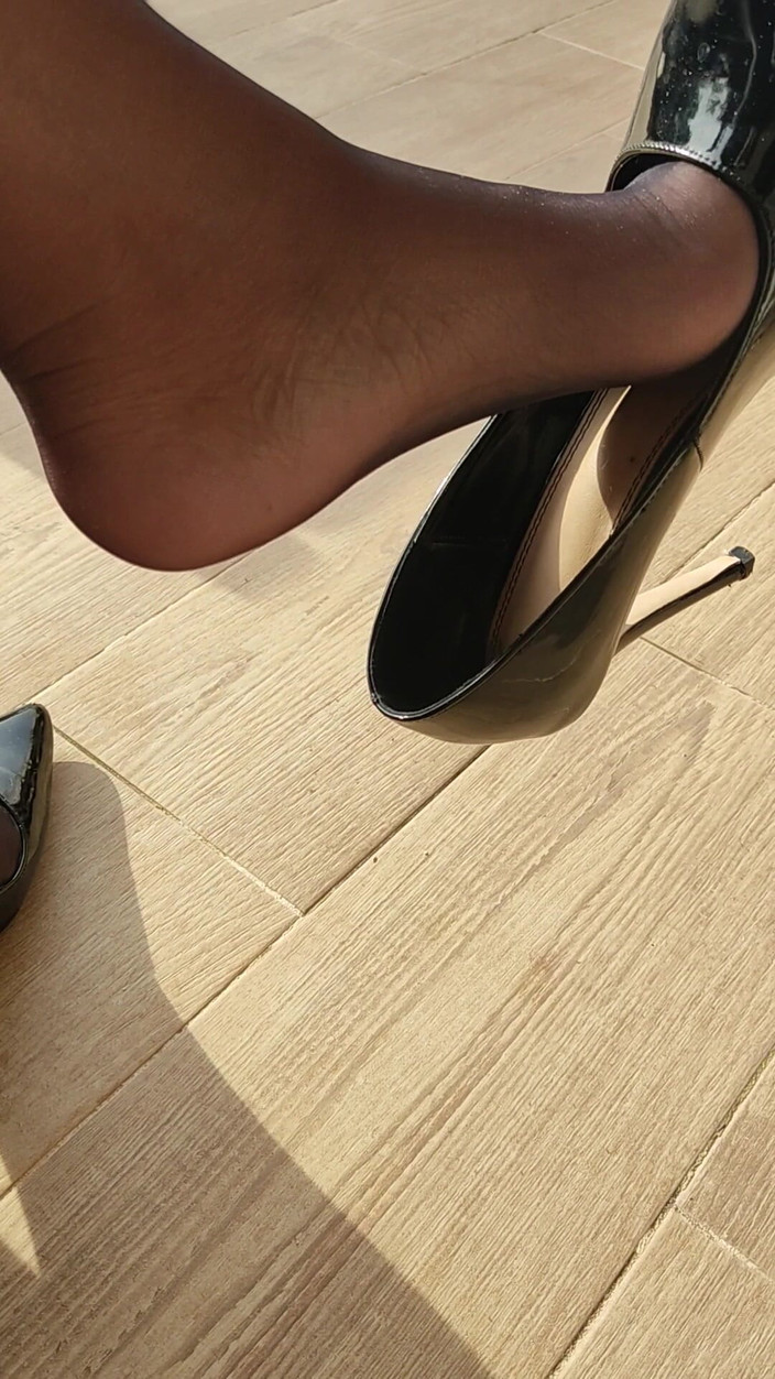 corynanylon: Calças Pretas