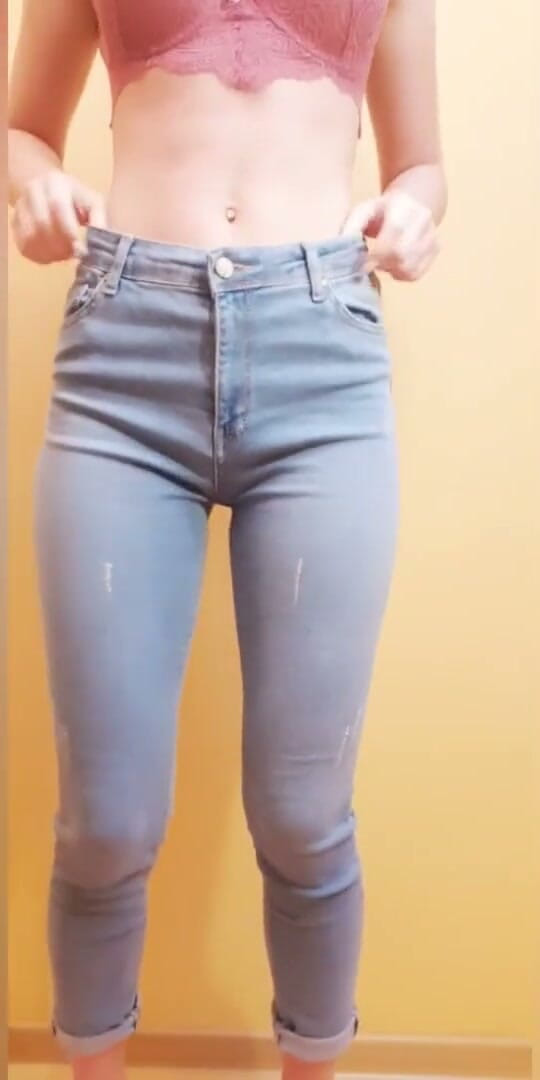 AnnaReyBlonde: Meine hose benetzen