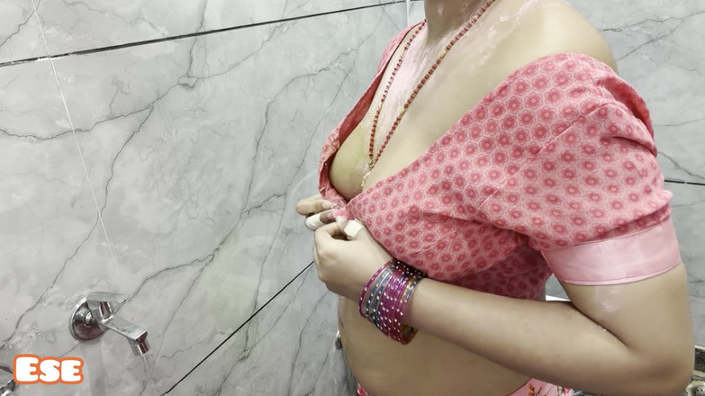 Sammy Sins: Hermosa vecina; S esposa se jodió en el festival Holi