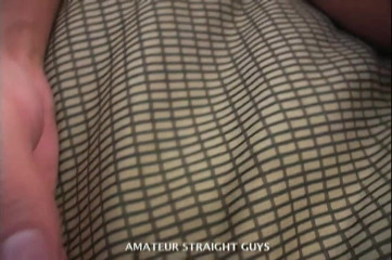 Jay's Amateur Straight Guys: Dirk este un tip sexy, heterosexual, aventuros sexual - și este foarte...