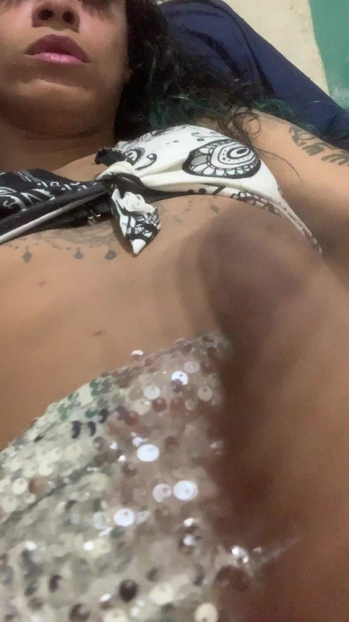 YasmimCarter: Genç Trans Mastürbasyonu Seviyor