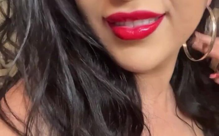 Lady Ayse: Red Lips Mistress