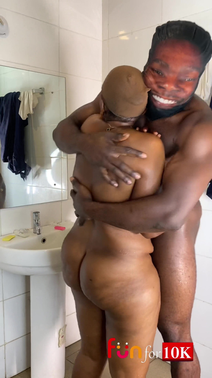 Funfor10k straight videos only: Dientot habis-habisan sama resepsionis kontol monster di kamar mandi