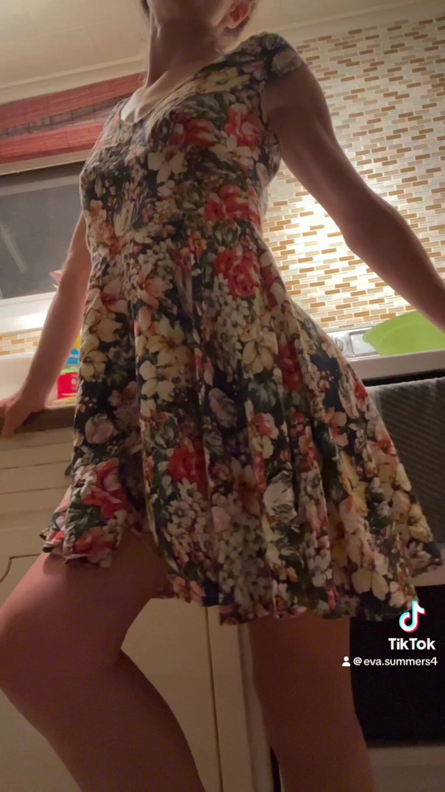 Sundress Sexy Athletic Teen (Eva Summers) Sundress Sexy Athletic Teen (Eva Summers)