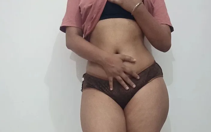 The_gmx: Hot Desi Indian Muslim Girl Sana Making Nude Fingering Video