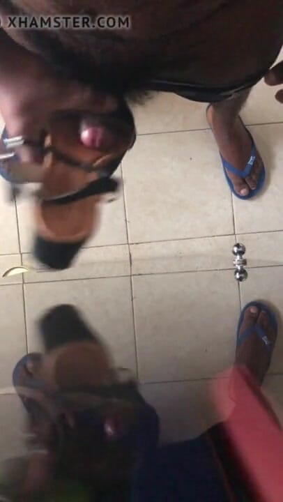 Sexy sereppu: Akka sandals