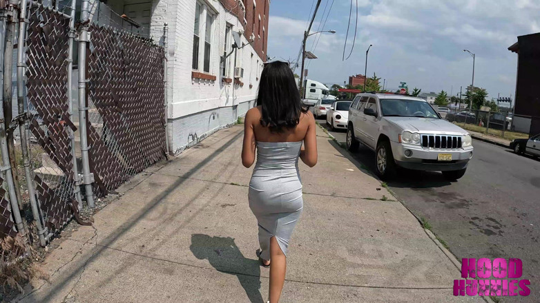 Hood Hunnies: Big Trouble Finds Rose Exotic in the Bx