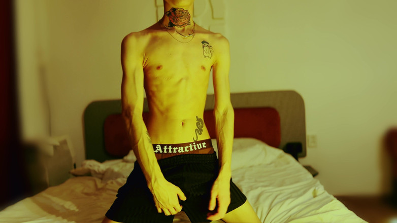 HotDogs studio: Me Quedé En El Hotel Y Decidí Masturbarme Hasta Que...