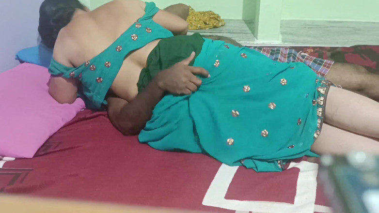 Sexy sindu: India sureña ama de casa por su marido