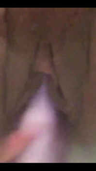 Fucking my phat ass pussy under water