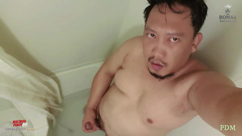 pinoy malibog: Ayah memanas zakar tebalnya