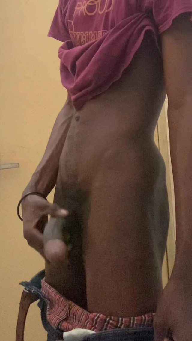 BBC Jerking off in Public Washroom (Longdickjay)